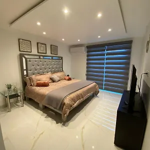  Apartamento Marina Del Sol Directly On The Ocean 102
